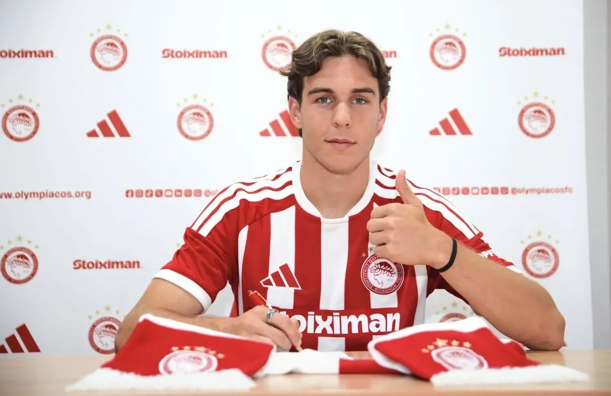 Oficial: Gustavo Sá é reforço do Olympiacos